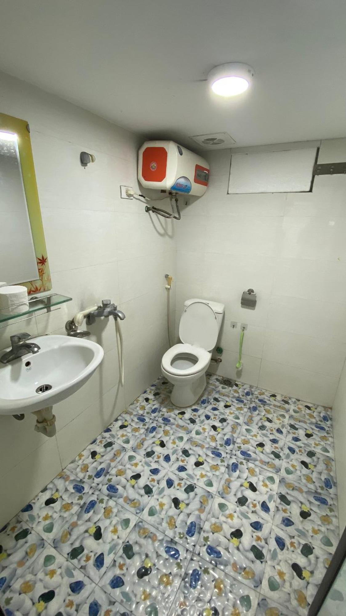 Era Apartment La Thanh Hanoi Exteriör bild